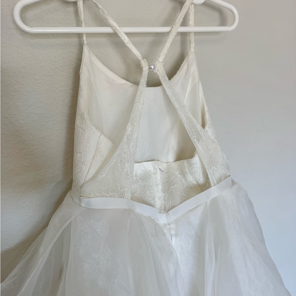 David's Bridal Off White Layered Flower Girl Wedding Dress - Picture 4 of 5